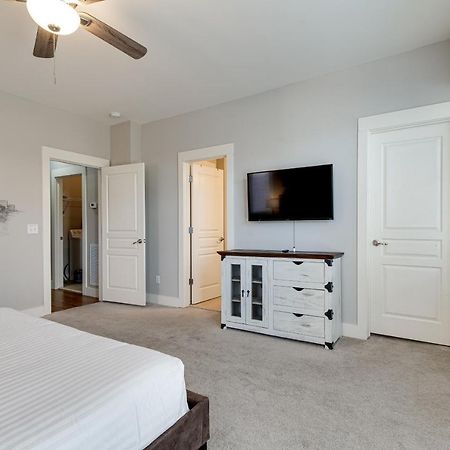 Stunning Nashville Condo Minutes From Broadway ภายนอก รูปภาพ
