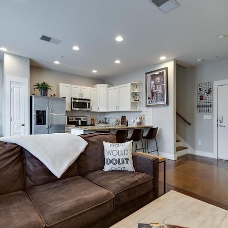 Stunning Nashville Condo Minutes From Broadway ภายนอก รูปภาพ